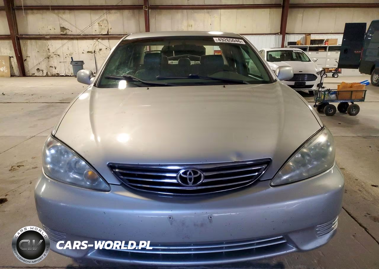 2006 Toyota Camry Le VIN:4T1BE32K06U693661 - 5