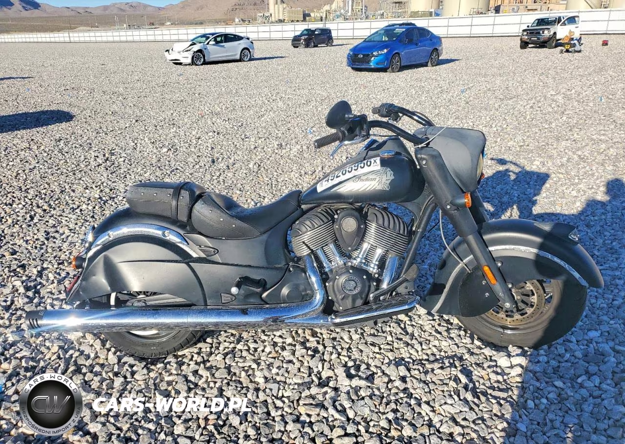2016 Indian Motorcycle Co. Chief Dark Horse