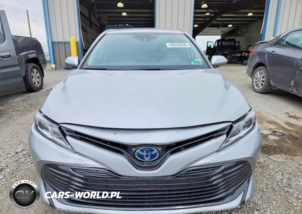 2020 Toyota Camry Le VIN:4T1E31AK0LU010619 - 5