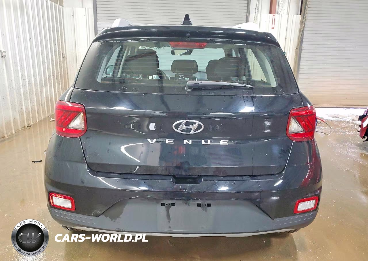 2022 Hyundai Venue Sel VIN:KMHRC8A36NU182966 - 6
