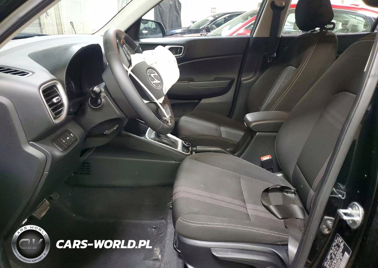 2022 Hyundai Venue Sel VIN:KMHRC8A36NU182966 - 7