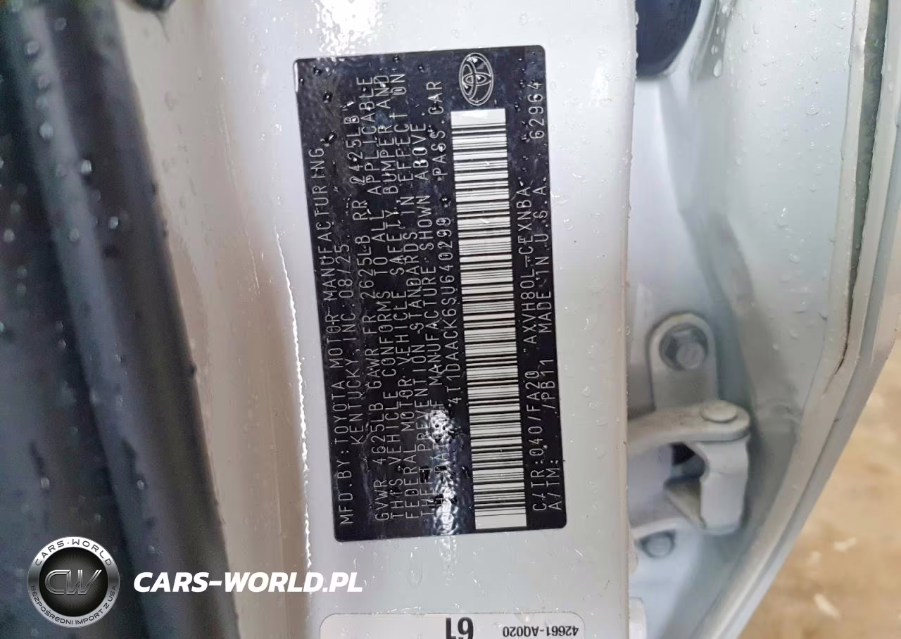 2025 Toyota Camry Le VIN:4T1DAACK6SU640299 - 13