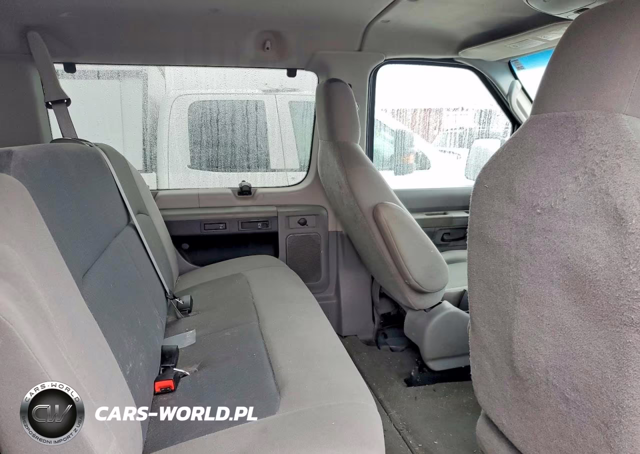 2009 Ford Econoline E150 Wagon VIN:1FMNE11L69DA49100 - 10