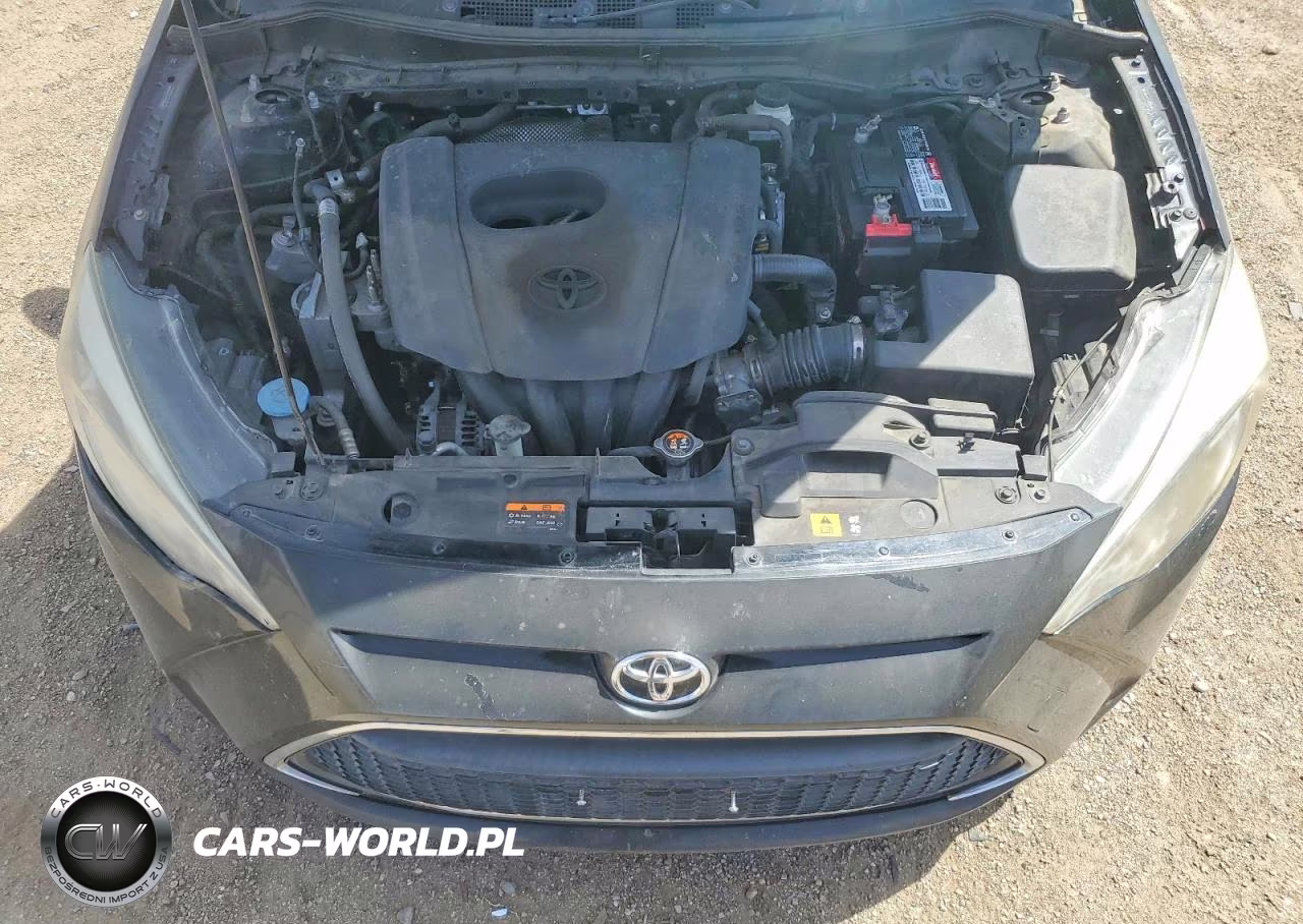 2019 Toyota Yaris Le VIN:3MYDLBYV7KY504916 - 11