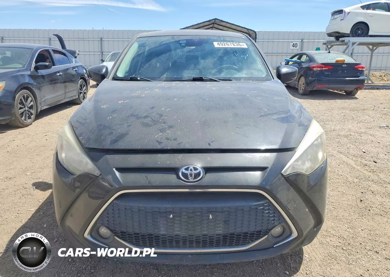 2019 Toyota Yaris Le VIN:3MYDLBYV7KY504916 - 5