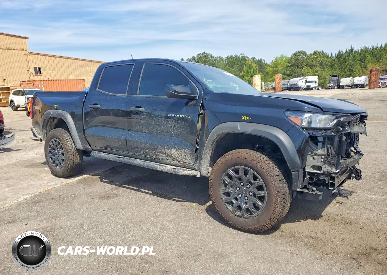 2026 Chevrolet Colorado Trail Boss VIN:1GCPTEEK8T1150949 - 4
