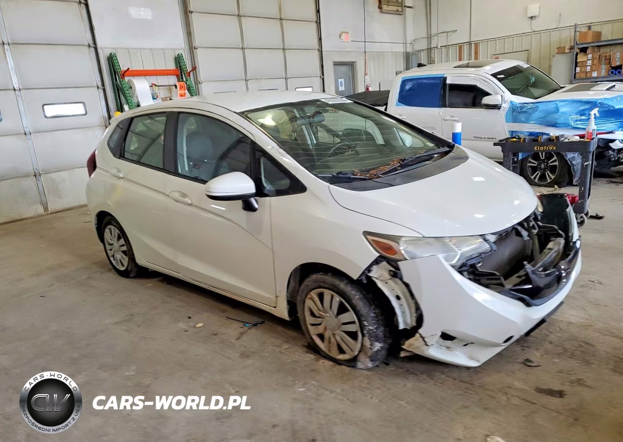 2017 Honda Fit Lx VIN:JHMGK5H59HS021787 - 4