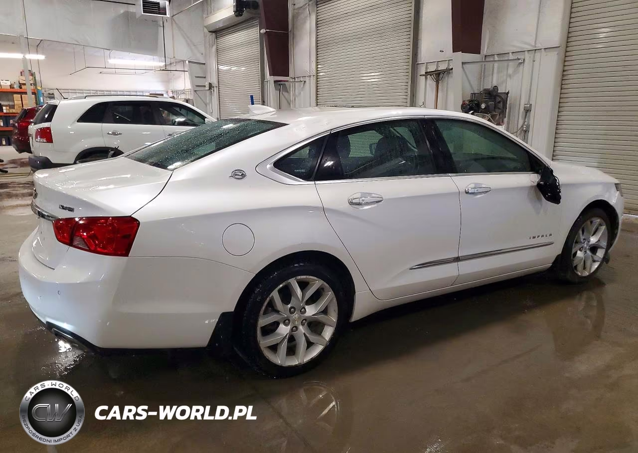 2018 Chevrolet Impala Premier VIN:2G1125S34J9107913 - 3