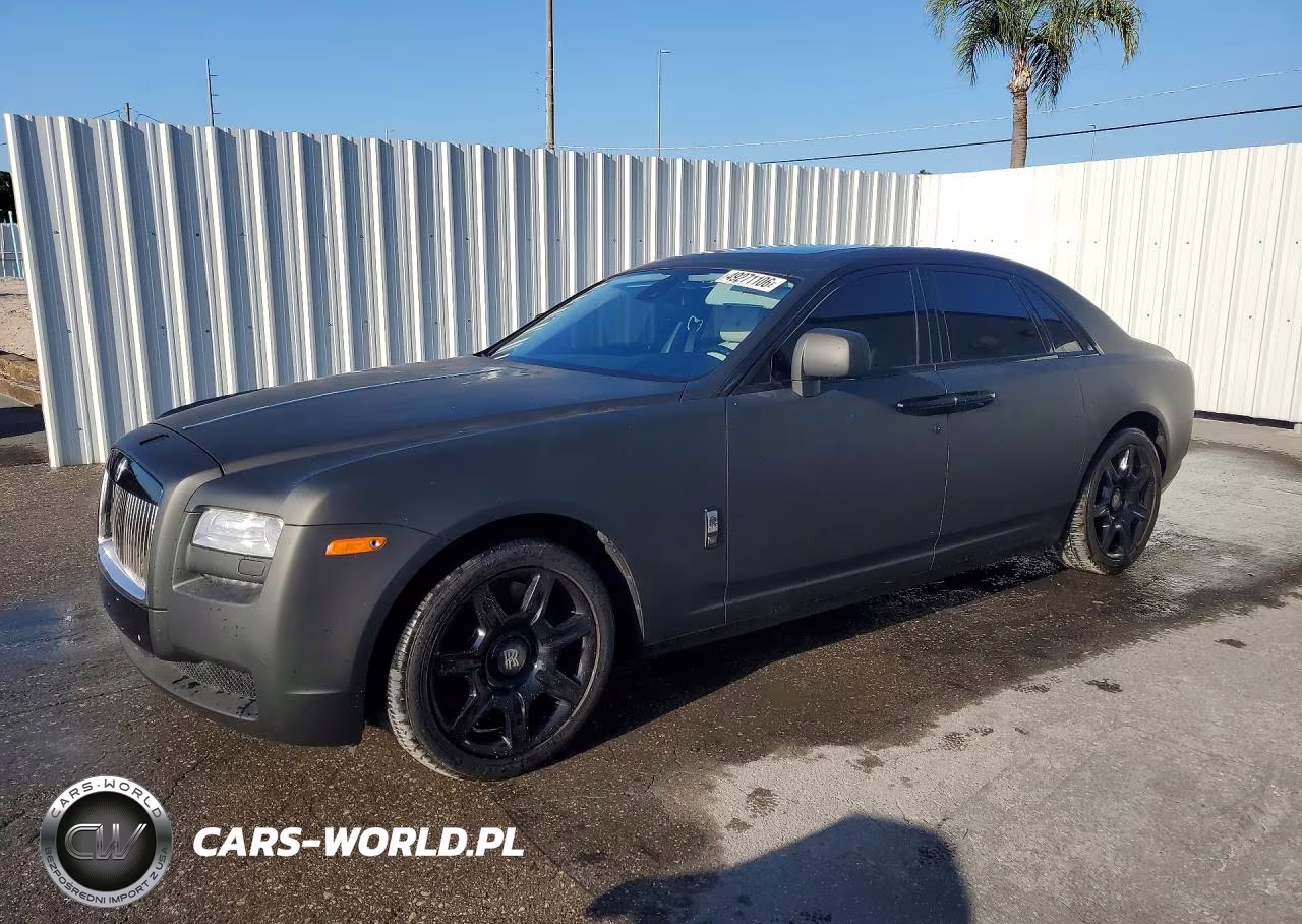 2010 Rolls-Royce Ghost – zdjęcie 1 z 12