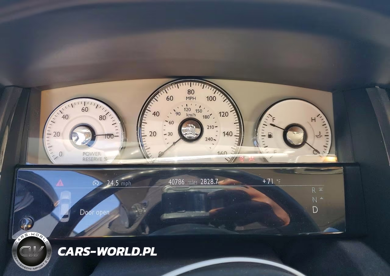 2010 Rolls-Royce Ghost VIN:SCA664S59AUX48675 - 9
