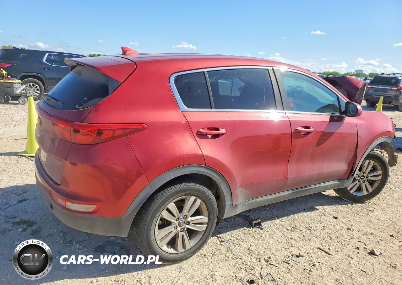 2018 Kia Sportage VIN:KNDPM3ACXJ7346238 - 3