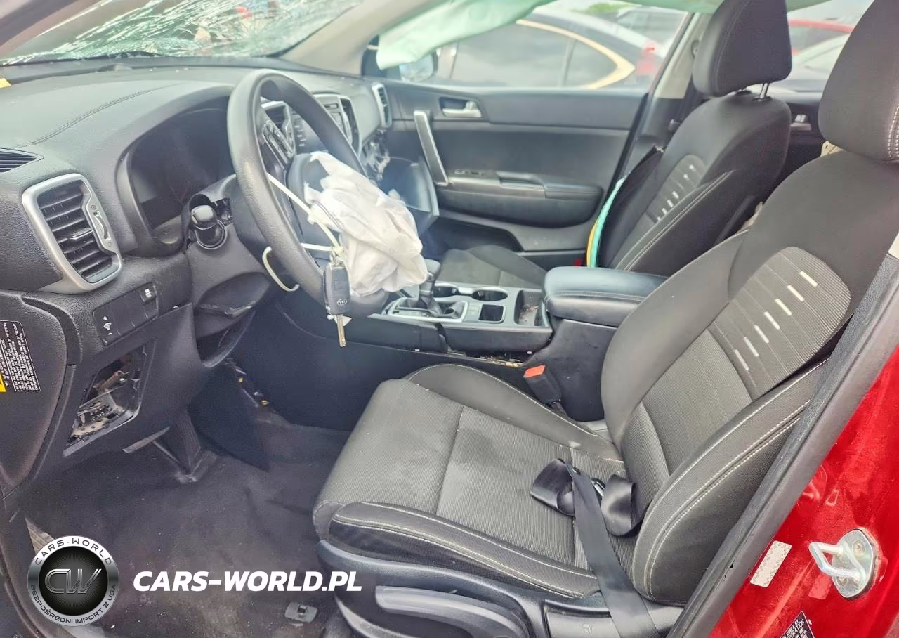 2018 Kia Sportage VIN:KNDPM3ACXJ7346238 - 7