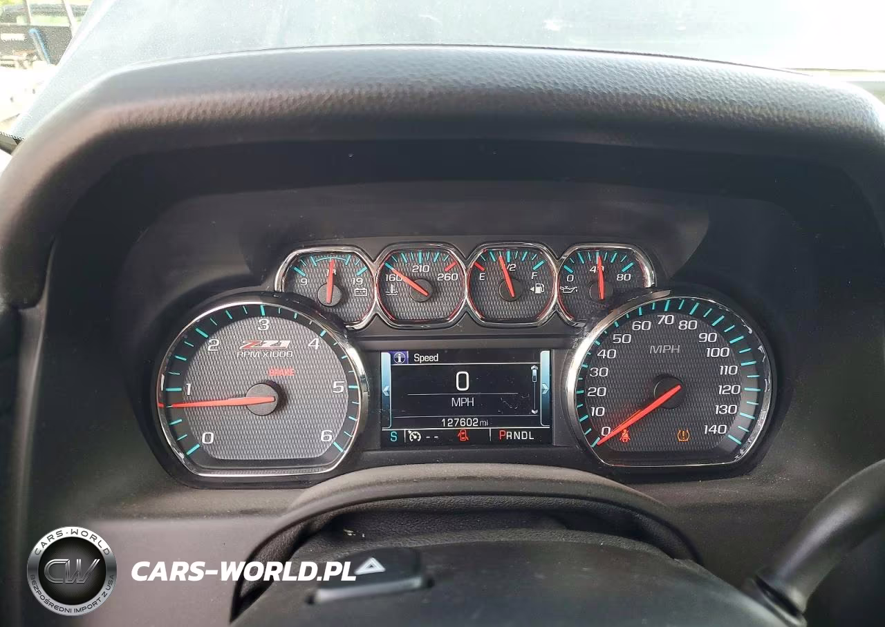 2017 Chevrolet Tahoe Lt VIN:1GNSKBKC5HR222232 - 9