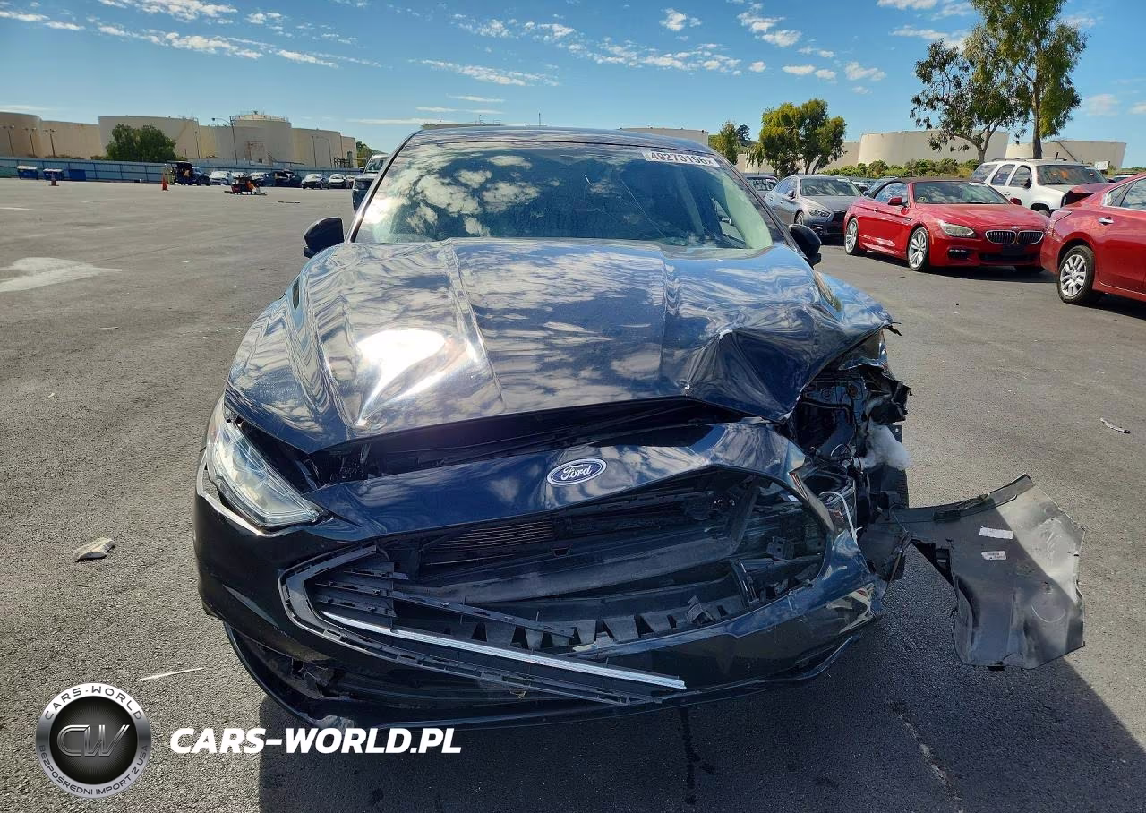 2018 Ford Fusion S Hybrid VIN:3FA6P0UU6JR101022 - 5