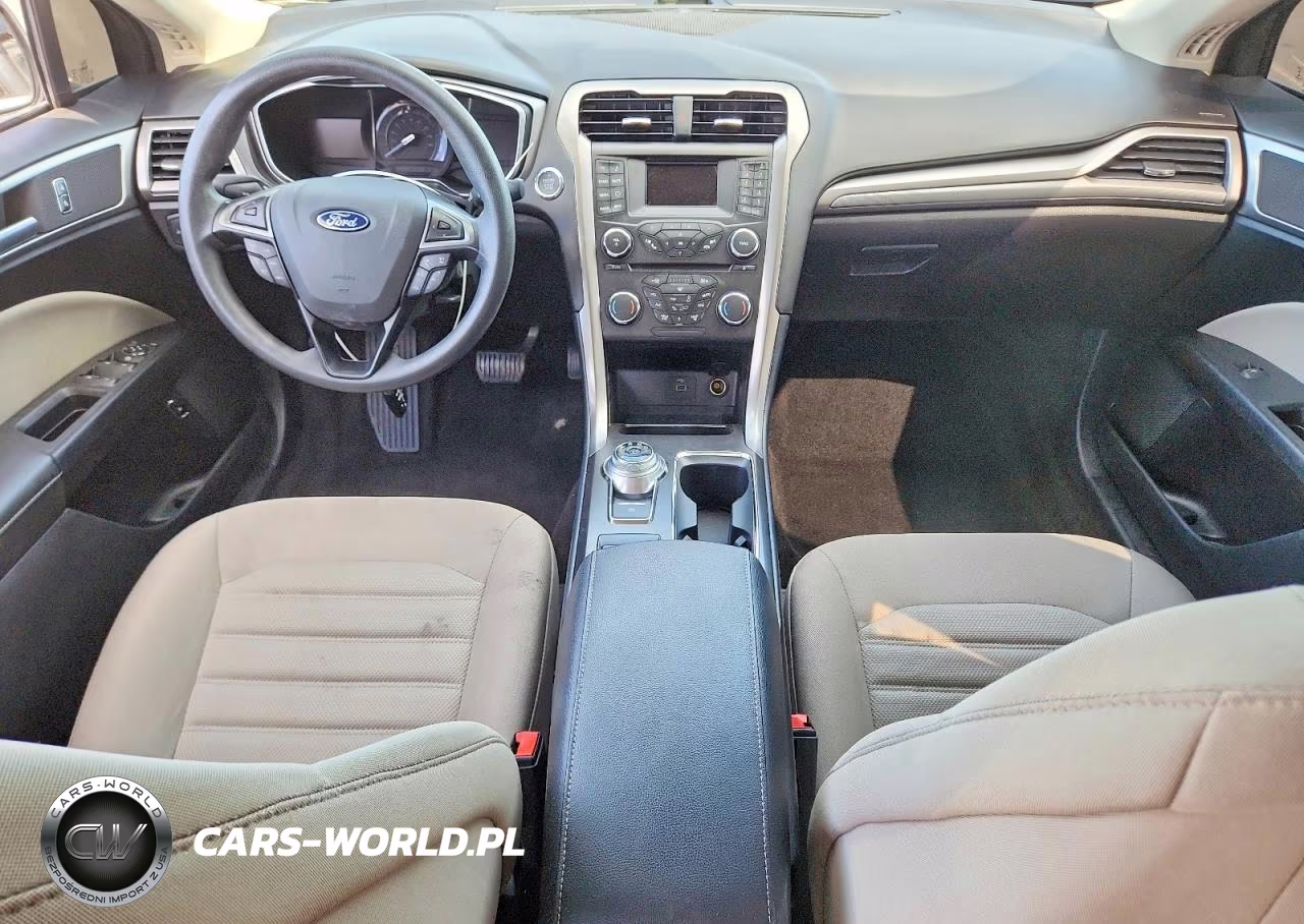 2018 Ford Fusion S Hybrid VIN:3FA6P0UU6JR101022 - 8