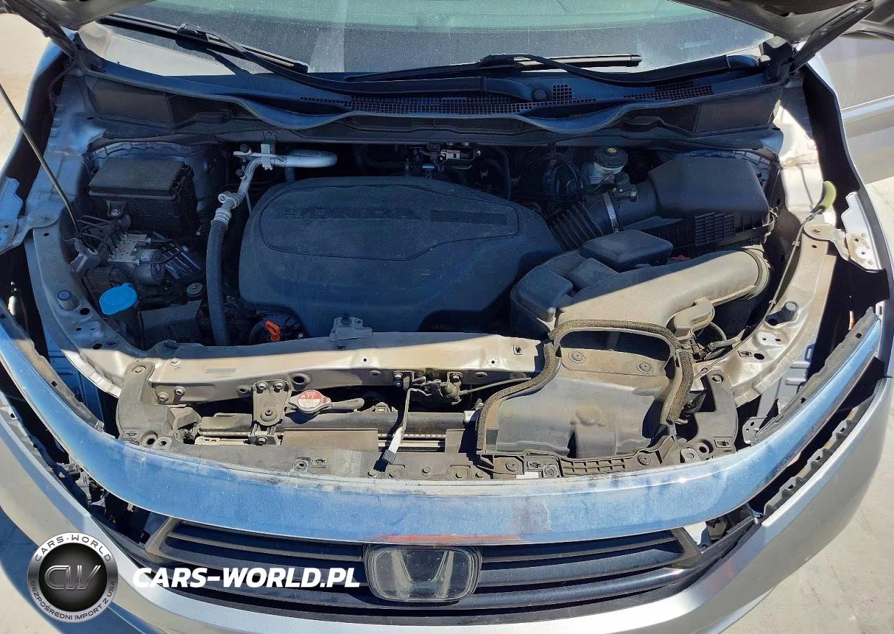 2021 Honda Odyssey Touring VIN:5FNRL6H80MB035303 - 12