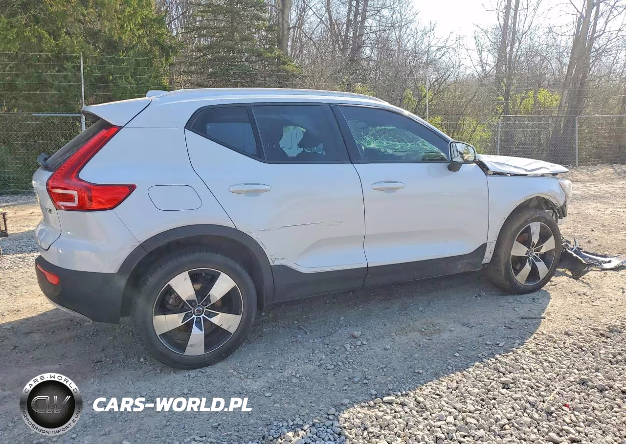 2020 Volvo Xc40 T5 Momentum VIN:YV4162UK3L2288970 - 3