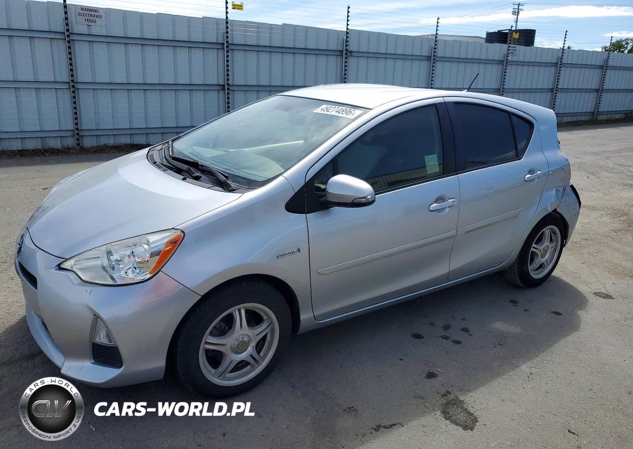 2013 Toyota Prius C One