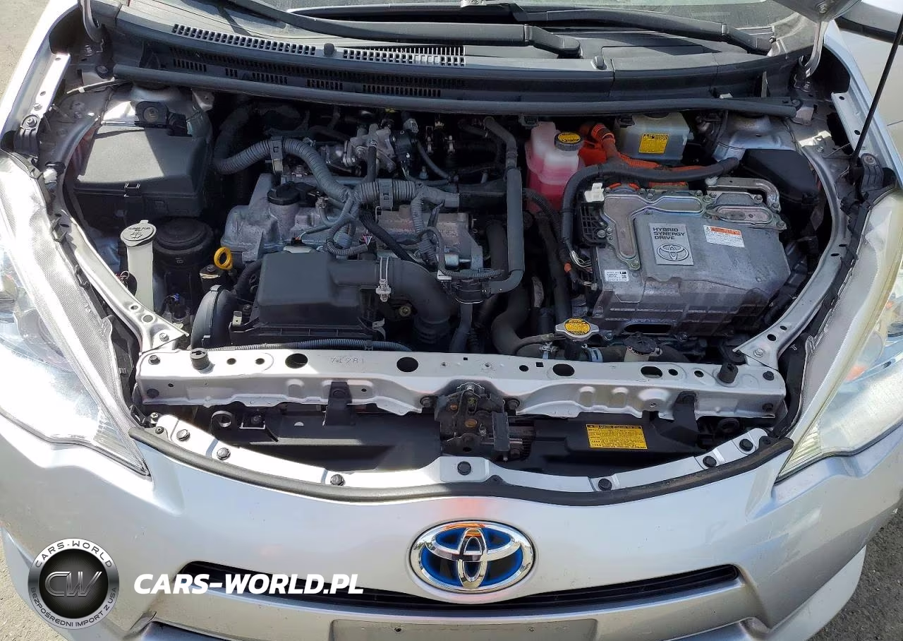 2013 Toyota Prius C One VIN:JTDKDTB30D1541734 - 11