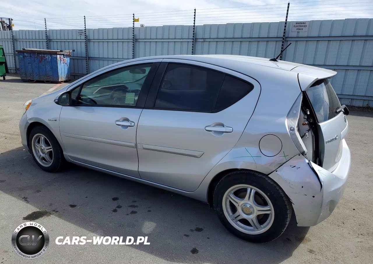 2013 Toyota Prius C One VIN:JTDKDTB30D1541734 - 2