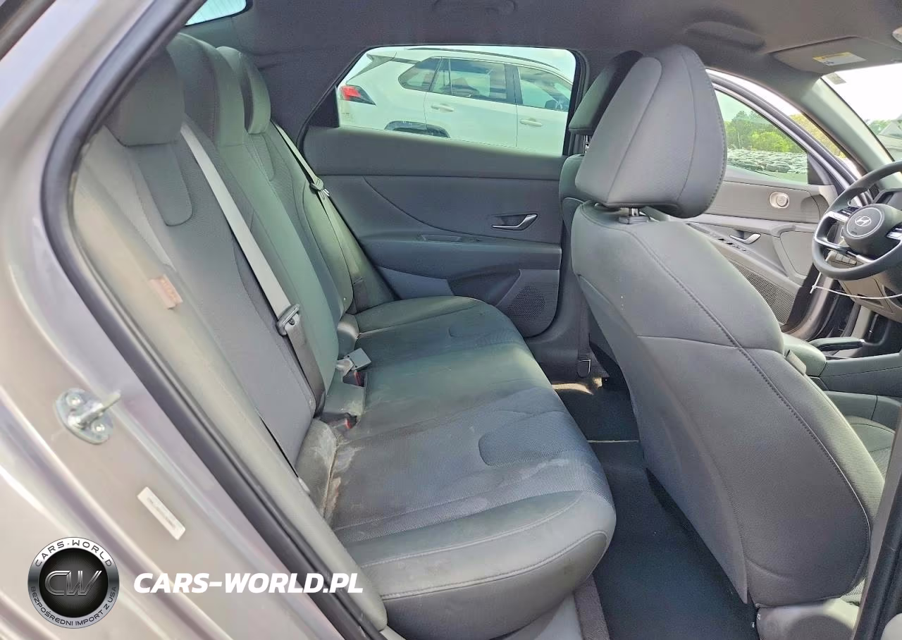 2025 Hyundai Elantra Se VIN:KMHLL4DGXSU920065 - 10