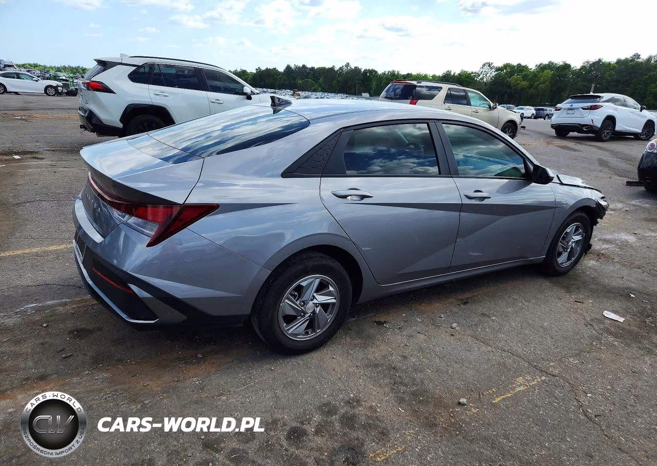 2025 Hyundai Elantra Se VIN:KMHLL4DGXSU920065 - 3