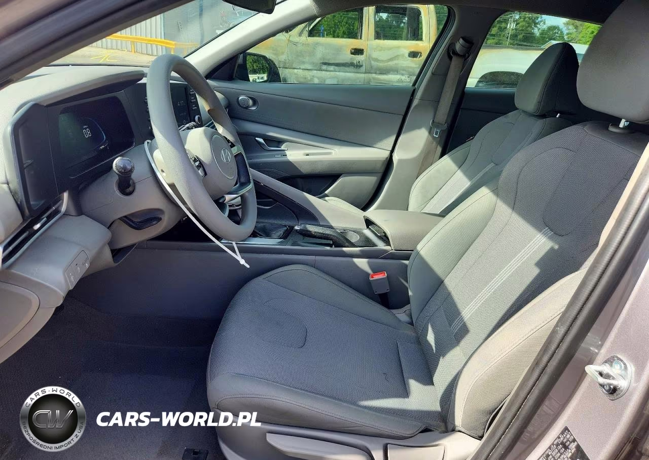 2025 Hyundai Elantra Se VIN:KMHLL4DGXSU920065 - 7