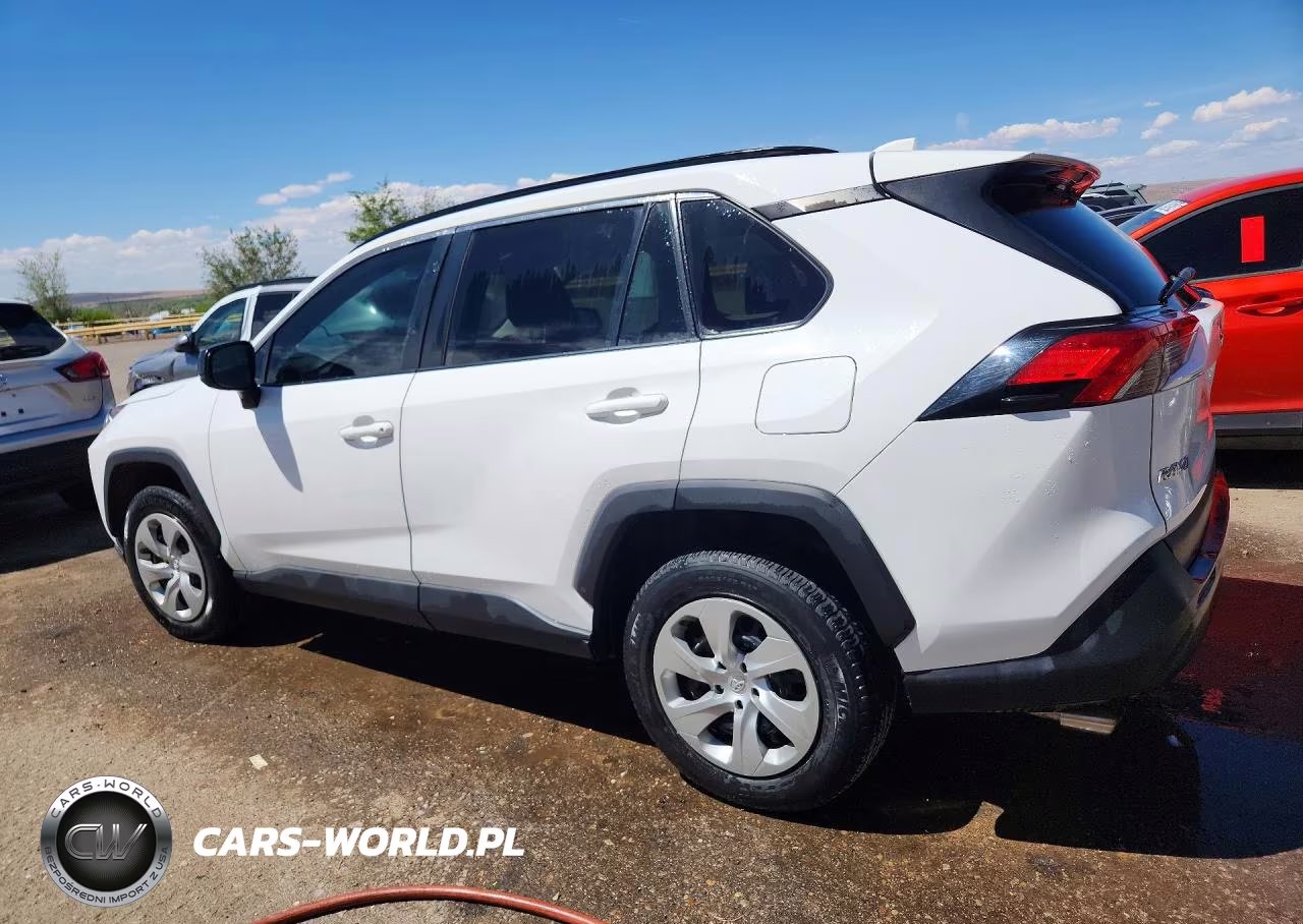 2021 Toyota Rav4 Le VIN:2T3H1RFV2MC123504 - 2