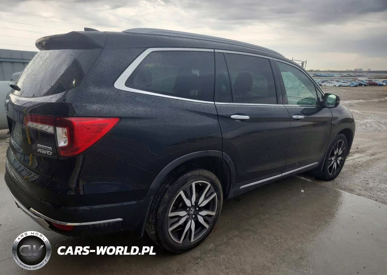 2019 Honda Pilot Touring VIN:5FNYF6H61KB078773 - 3