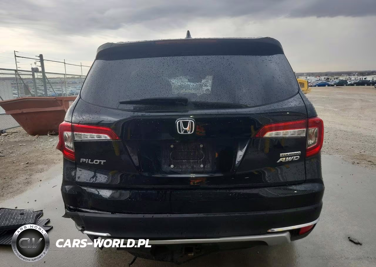 2019 Honda Pilot Touring VIN:5FNYF6H61KB078773 - 6