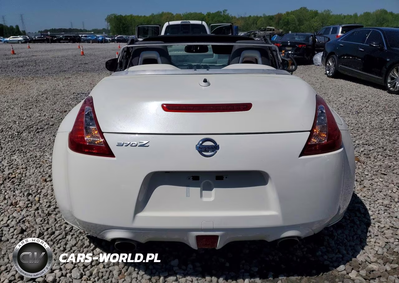 2017 Nissan 370Z Roadster Touring Sport VIN:JN1AZ4FH3HM940525 - 6