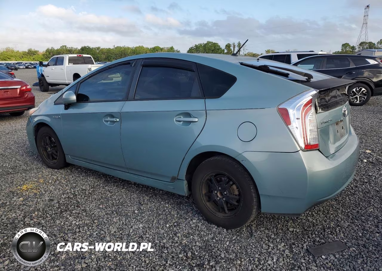 2014 Toyota Prius Two VIN:JTDKN3DUXE1790109 - 2