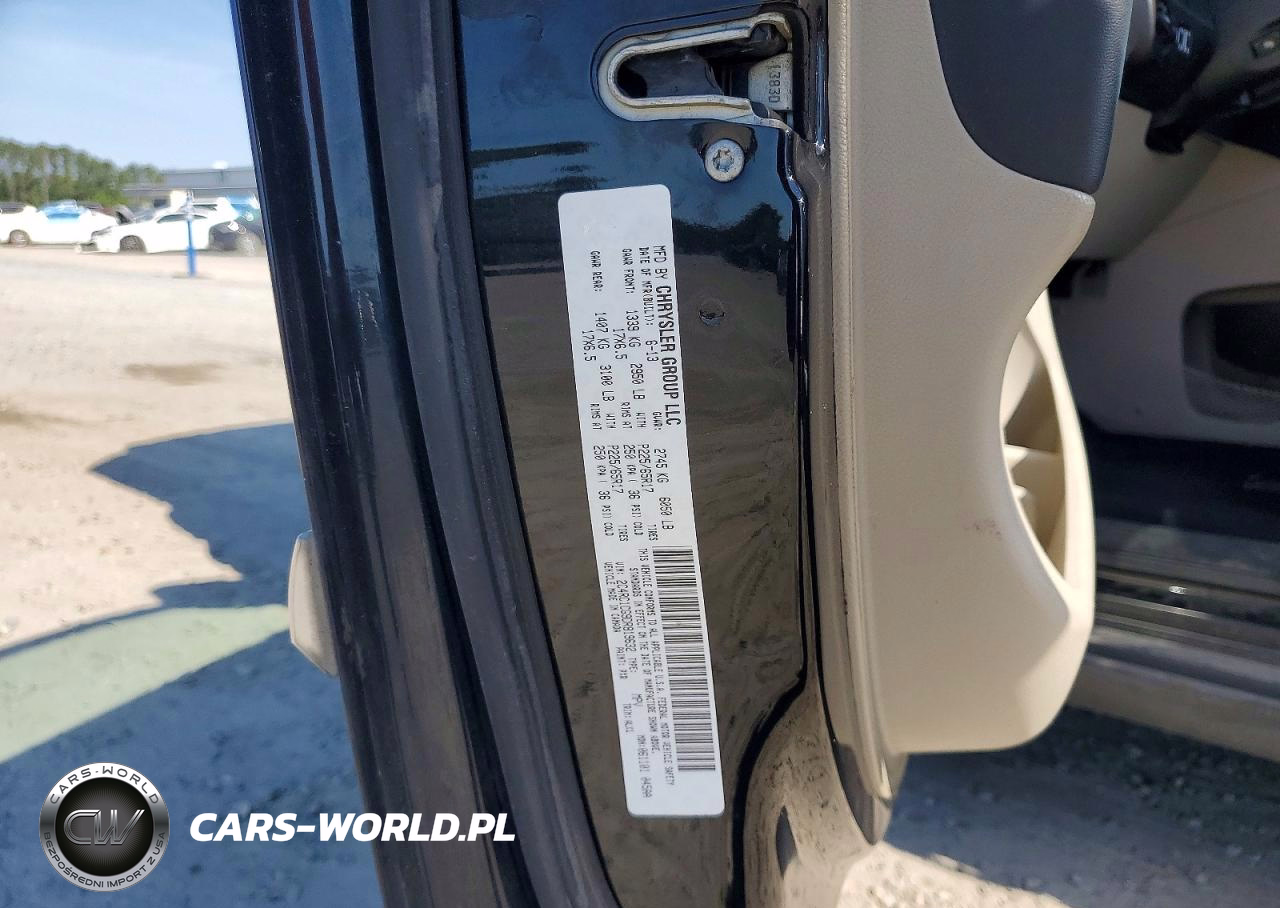 2013 Chrysler Town & Country Touring L VIN:2C4RC1CG9DR819632 - 13