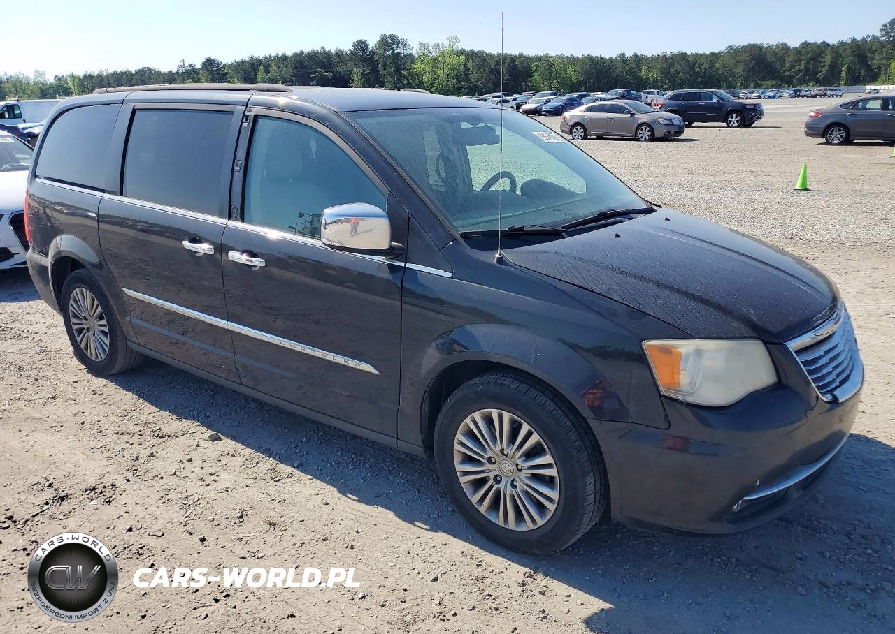 2013 Chrysler Town & Country Touring L VIN:2C4RC1CG9DR819632 - 4