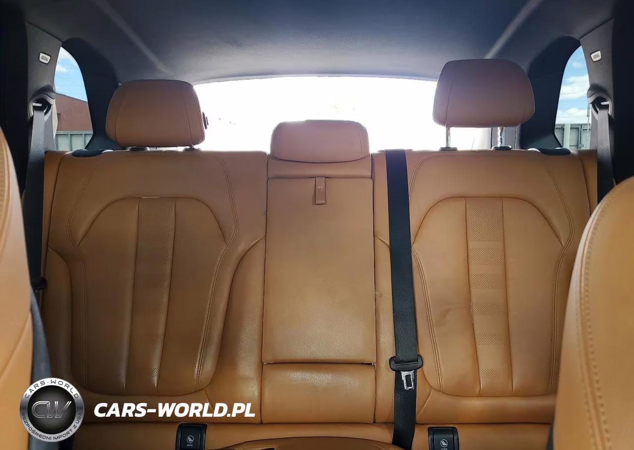 2019 BMW X5 xDrive40I VIN:5UXCR6C57KLB12293 - 10