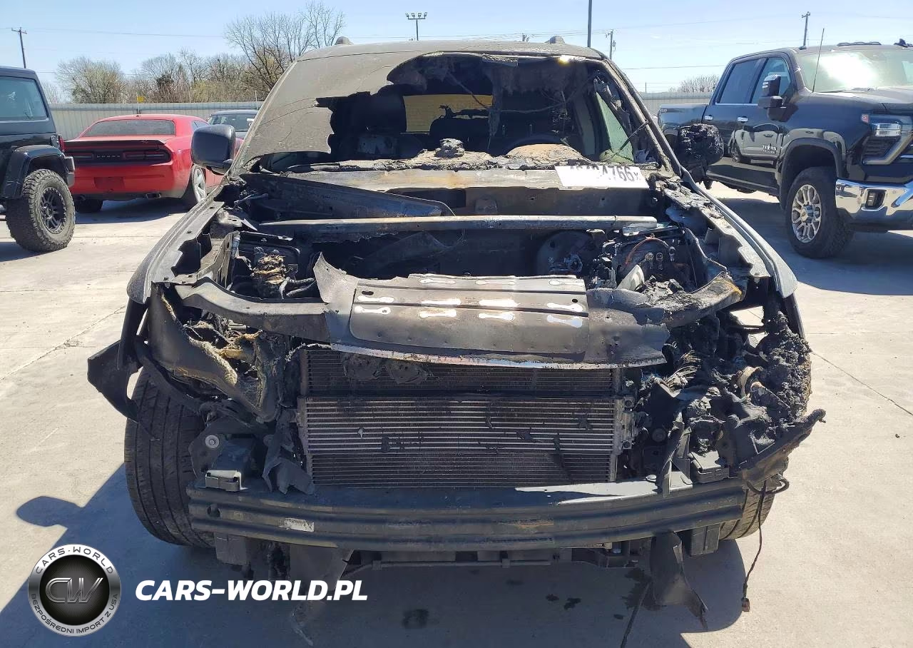 2019 Dodge Journey Crossroad VIN:3C4PDCGB1KT875380 - 10