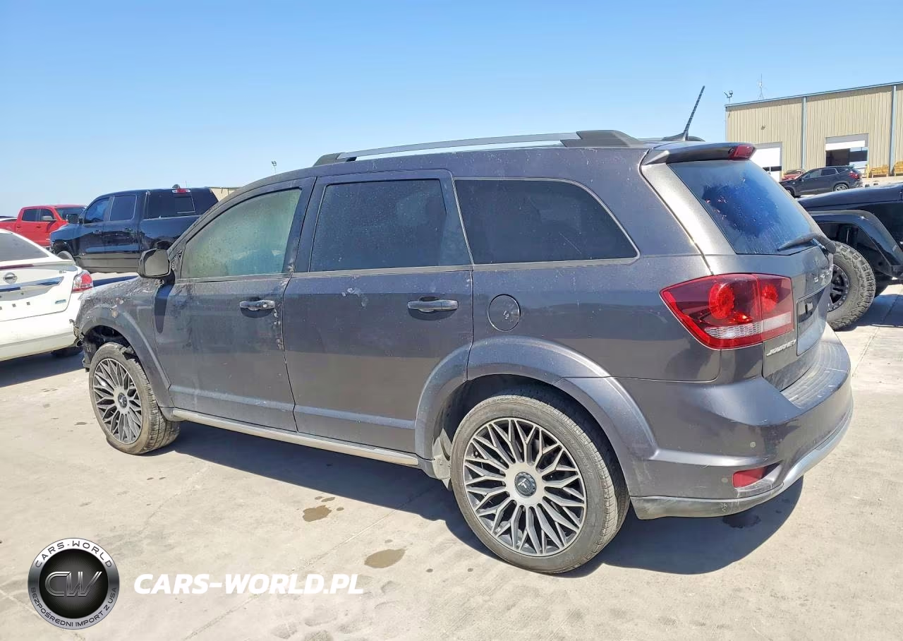 2019 Dodge Journey Crossroad VIN:3C4PDCGB1KT875380 - 3