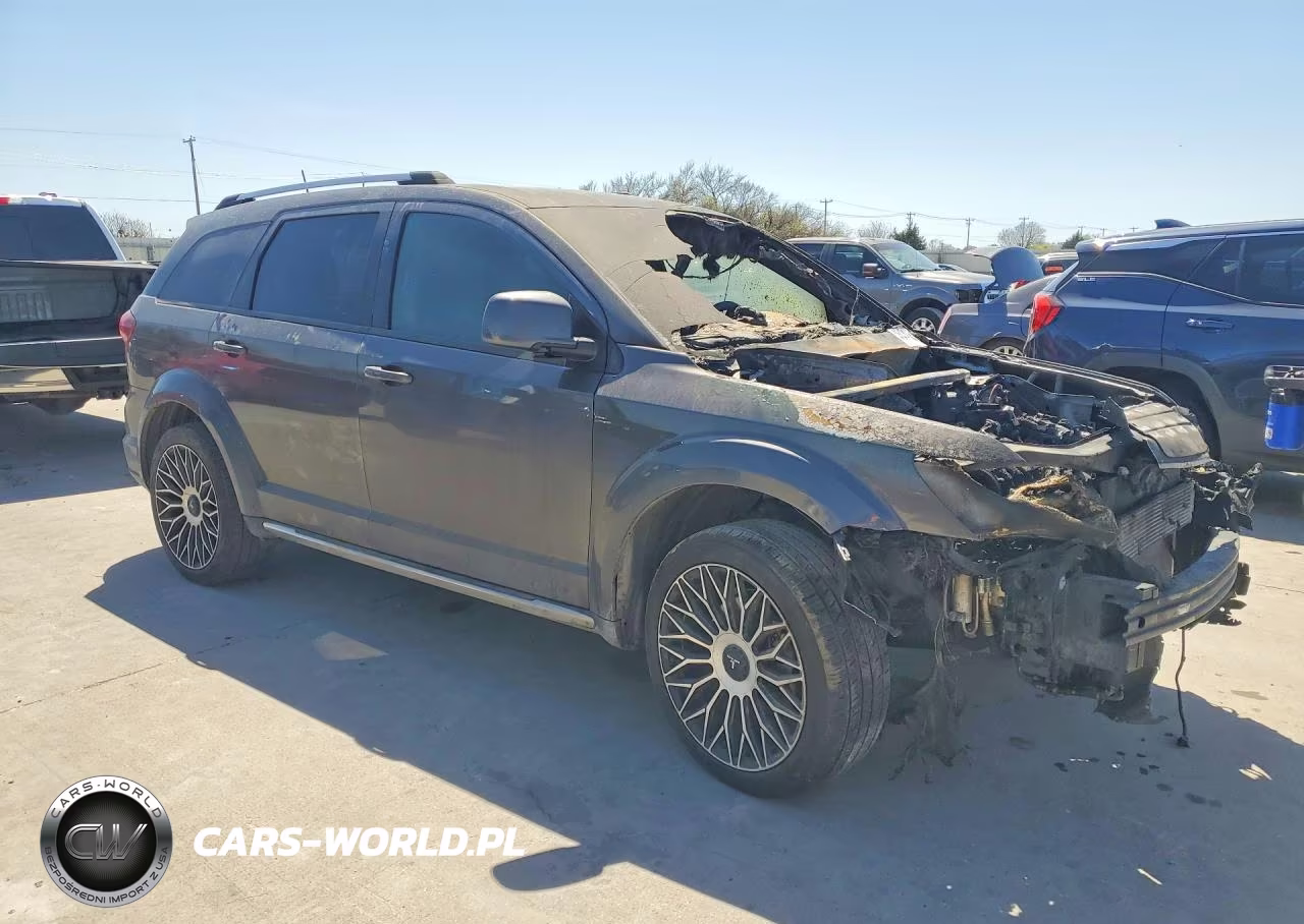 2019 Dodge Journey Crossroad VIN:3C4PDCGB1KT875380 - 8