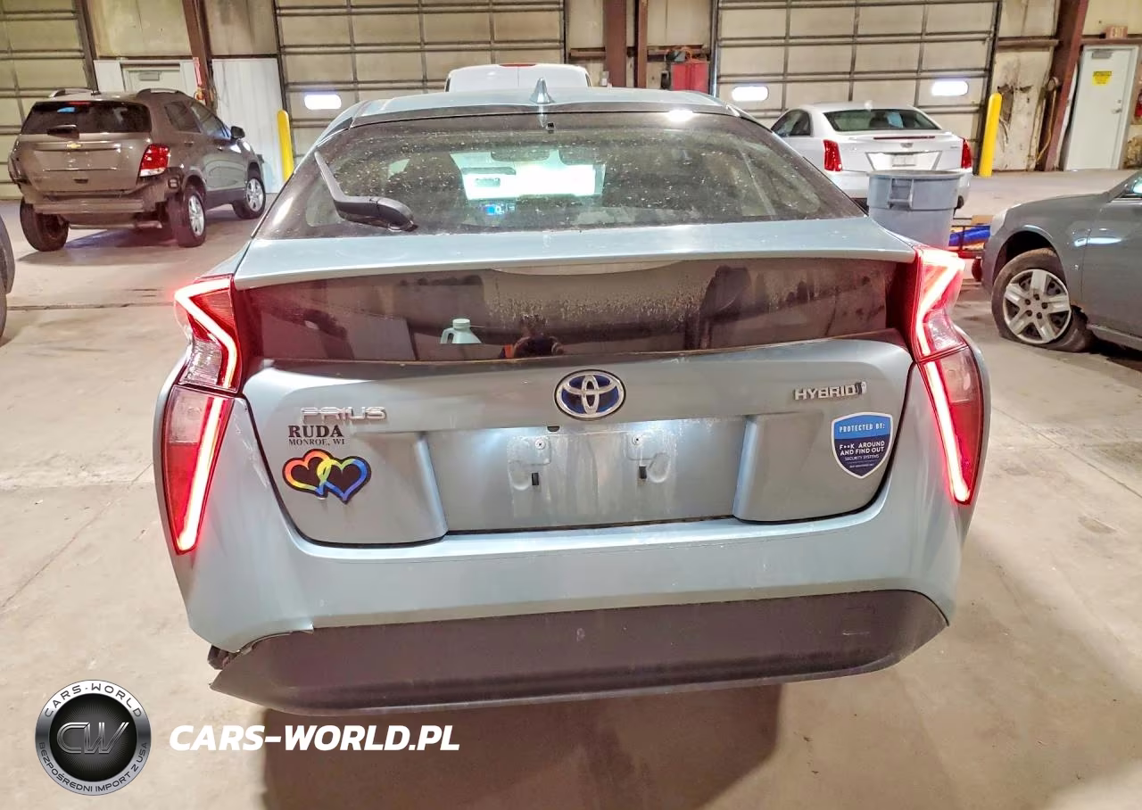 2016 Toyota Prius Four VIN:JTDKARFU7G3015768 - 6