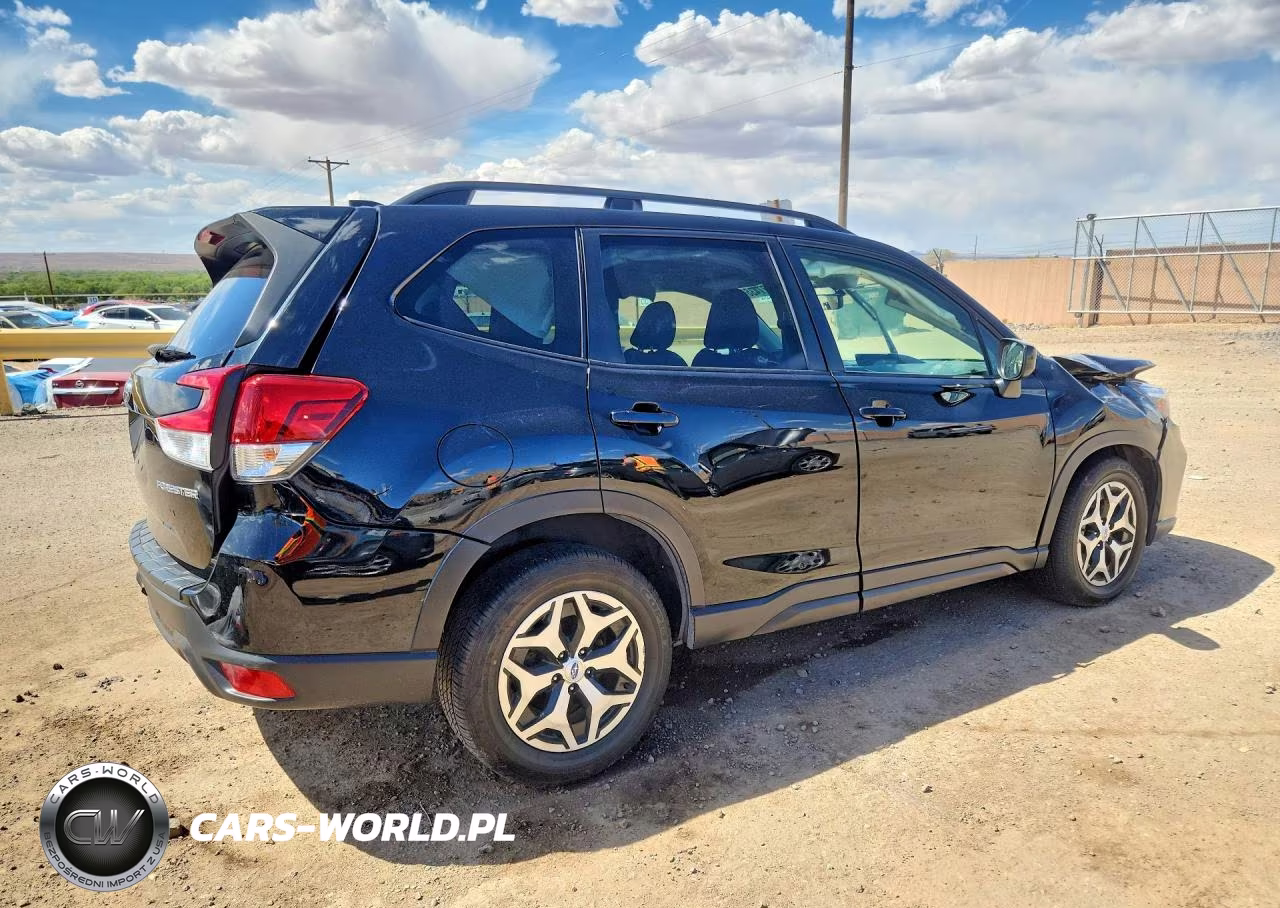 2020 Subaru Forester Premium VIN:JF2SKAJCXLH594959 - 3