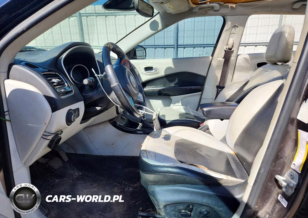 2018 Jeep Compass Limited VIN:3C4NJCCB5JT405907 - 7