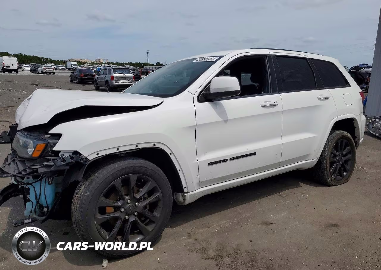 2019 Jeep Grand Cherokee Laredo