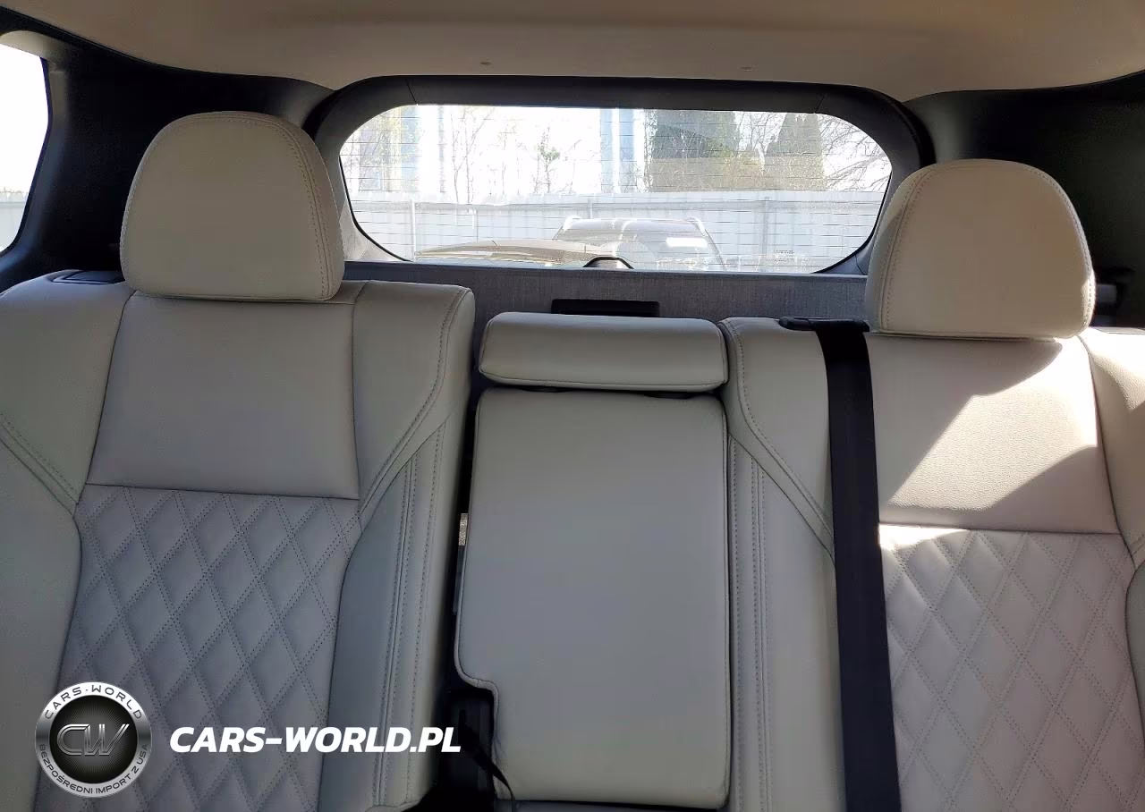 2025 Mitsubishi Outlander Sel VIN:JA4T5WA93SZ032478 - 10