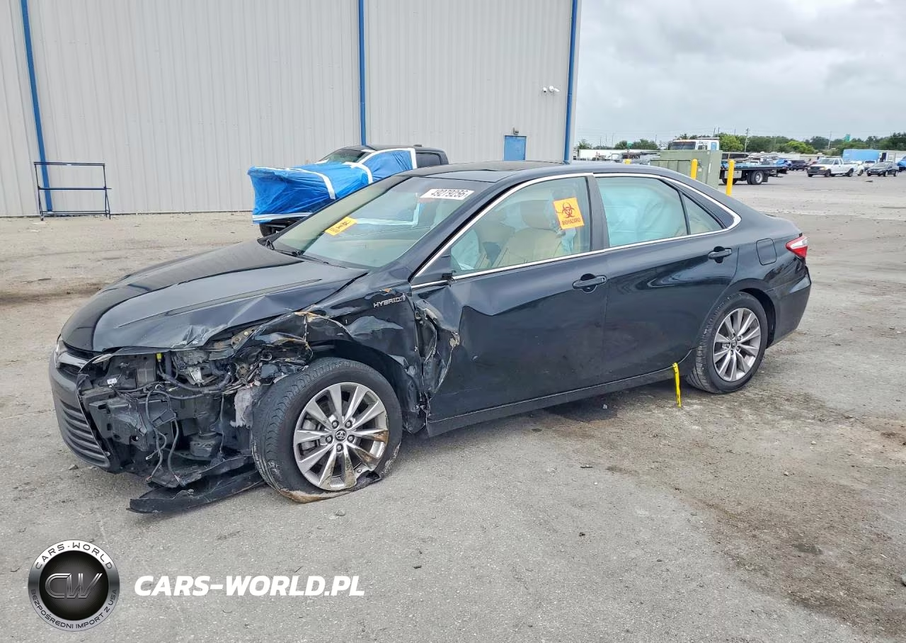 2017 Toyota Camry Hybrid Xle