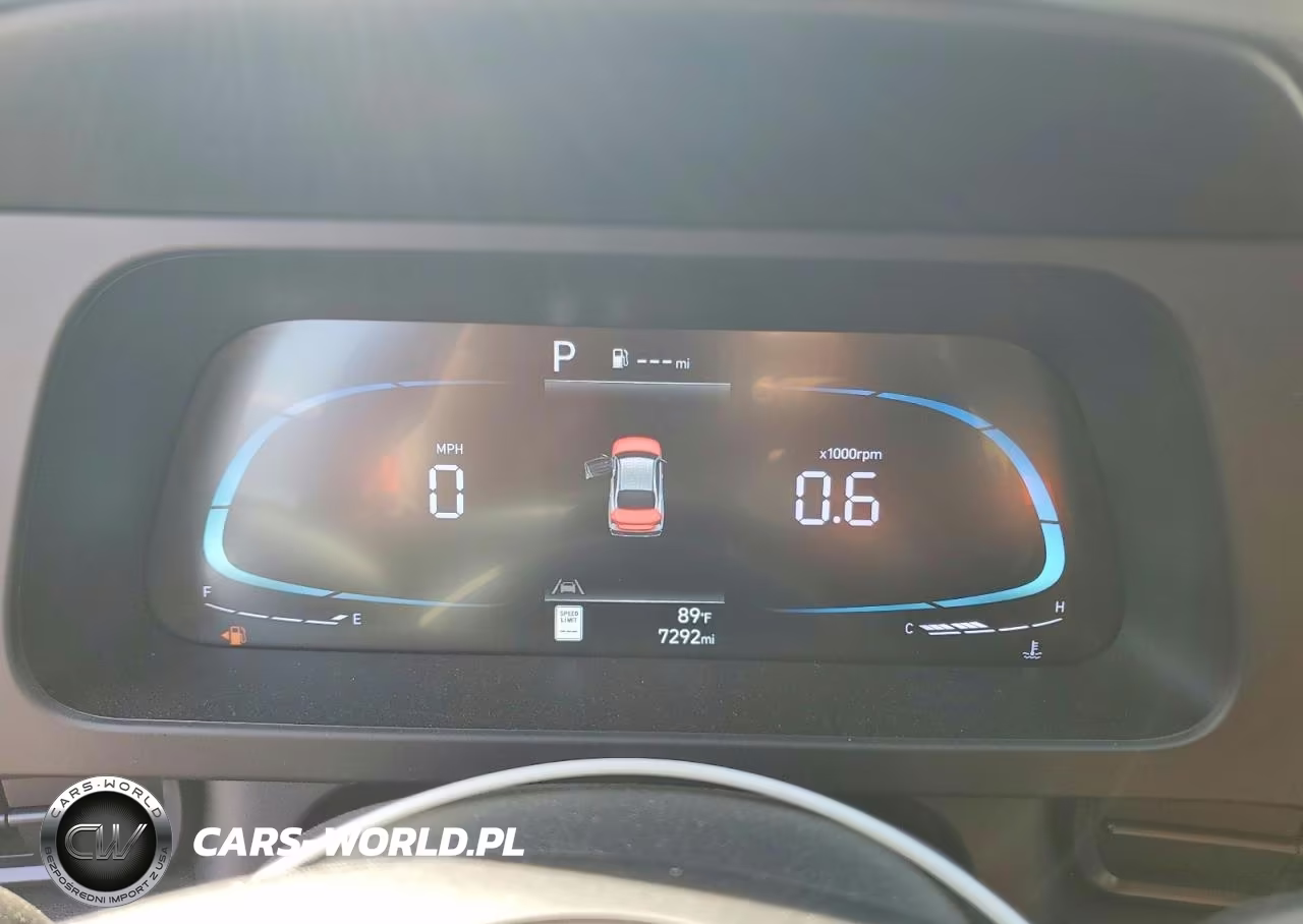 2025 Hyundai Elantra Sel Sport VIN:KMHLM4DGXSU037418 - 9