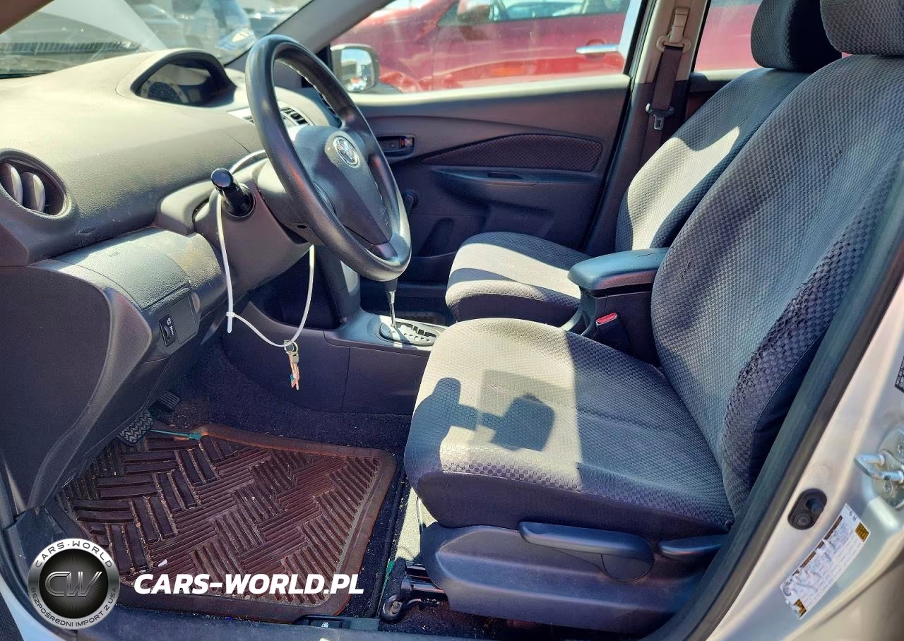 2007 Toyota Yaris Base VIN:JTDBT923871154990 - 7