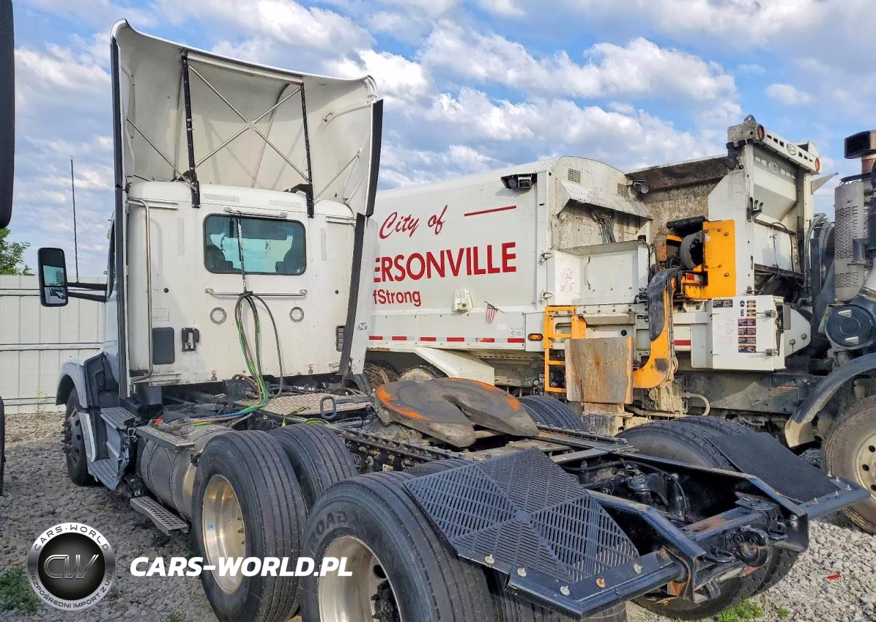 2022 Kenworth T680 Semi Truck VIN:1XKYD49XXNJ479032 - 3