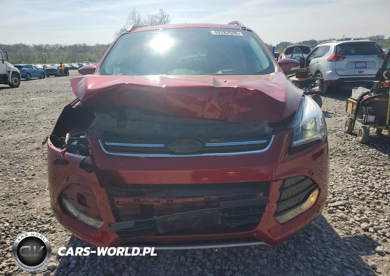 2015 Ford Escape Titanium VIN:1FMCU9J9XFUC05700 - 5