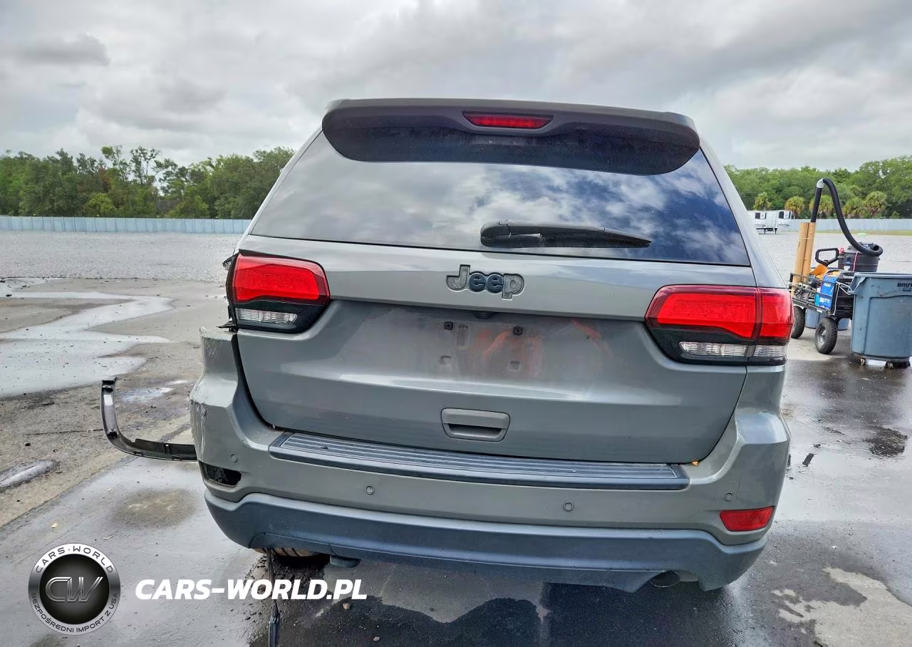 2019 Jeep Grand Cherokee Laredo VIN:1C4RJEAG7KC826696 - 6