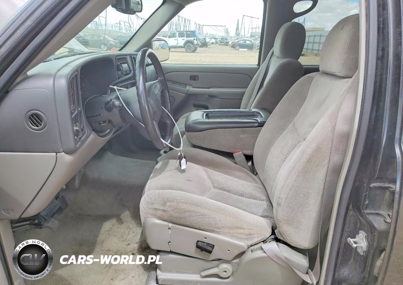2004 Chevrolet Tahoe C1500 VIN:1GNEC13V24J276214 - 7